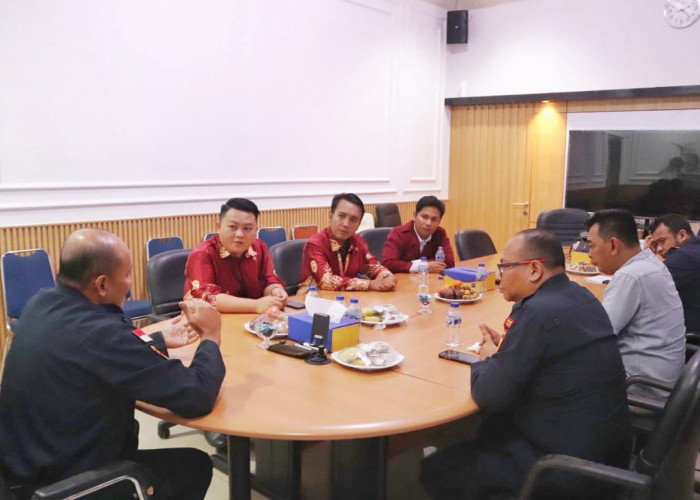 Temui Bea Cukai, DPD IMM Babel Desak Perketat Pengawasan Rokok Ilegal