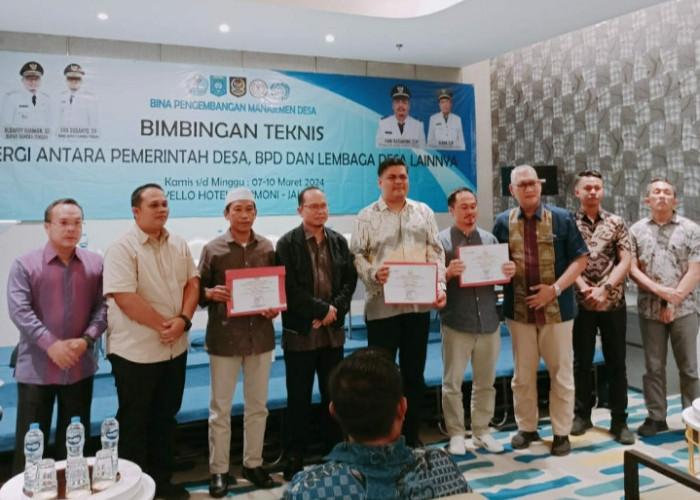 Tiga Kades di Bangka Tengah Dianugerahi Kejari Bateng Penghargaan RJ 2024 