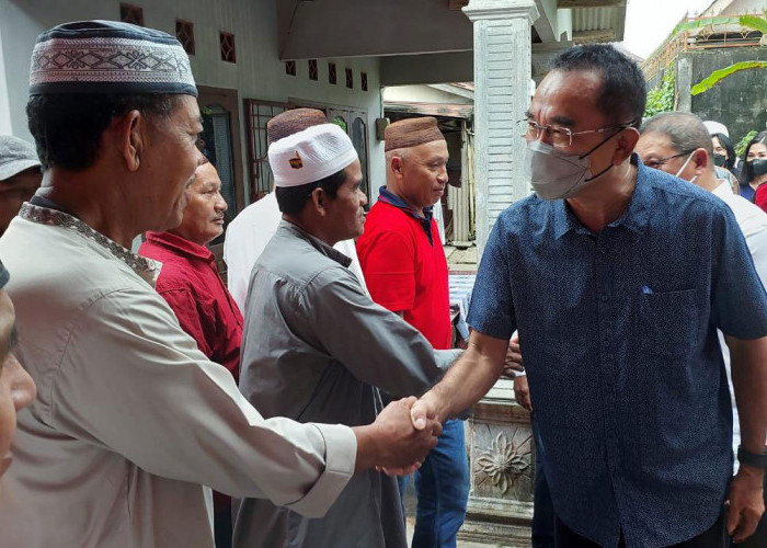 Rudianto Tjen Bahagia Bisa Bantu Bedah Rumah Warga Jadi Layak Huni