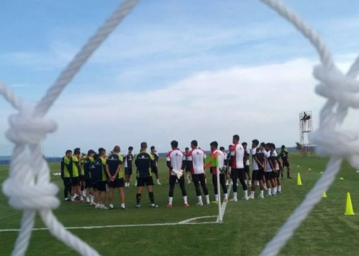 Jelang Piala AFF, STY Asah Fisik Pemain Indonesia di Bali