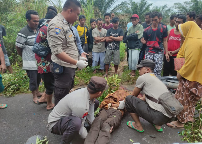 Masih Kenakan Seragam Pramuka, Pelajar di Sungaiselan Tewas Kecelakaan