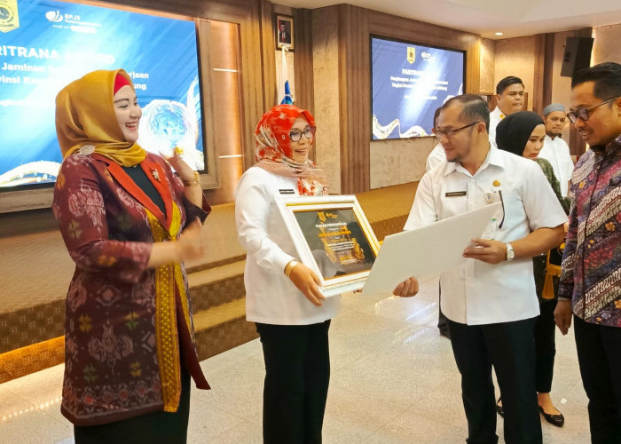 Pemkot Pangkalpinang Terima Penghargaan Terbaik 1 Paritrana Award Tingkat Provinsi Kepulauan Bangka Belitung 