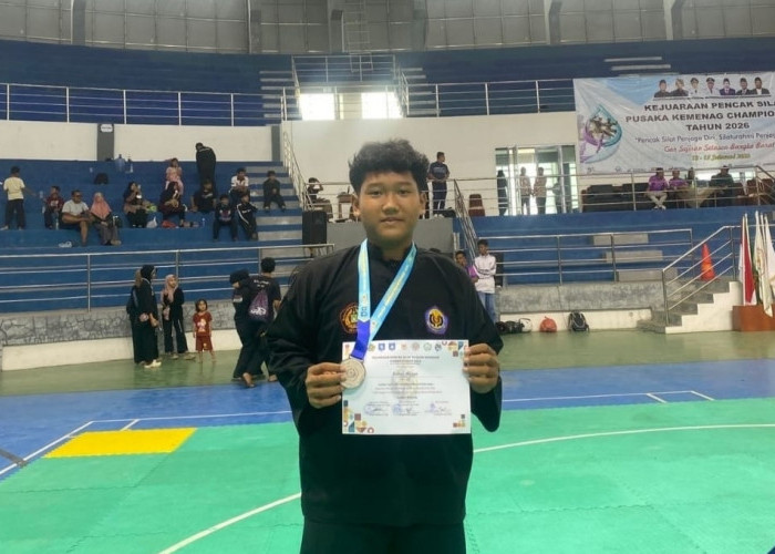 Santri MTSS Plus Bahrul Ulum Sabet Medali Perak Pencak Silat Kemenag Championship 2026