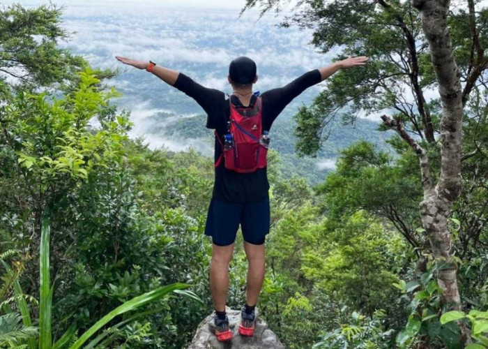 Mau Ikut Trail Run, Ini 8 Perlengkapan Wajib Kamu Bawa untuk Keamanan 