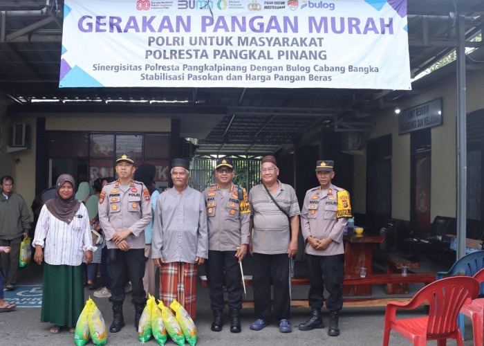 Polresta Pangkalpinang Bersama Polsek Bukit Intan Gelar Gerakan Pangan Murah, Beras Terjual 3,5 Ton