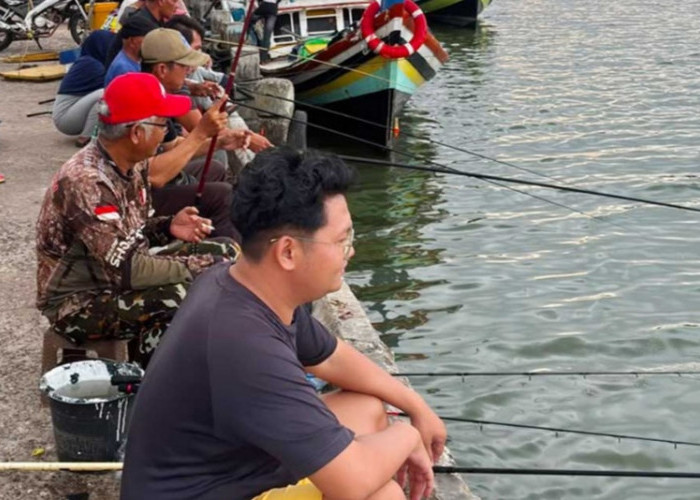 Dermaga Gantong Jadi Surga Mancing di Beltim, Hobi hingga Tambah Penghasilan