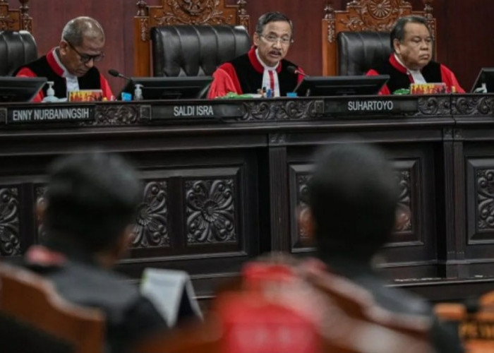 MK Tolak Uji Materi yang Minta Rakyat Bisa Berhentikan Anggota DPR
