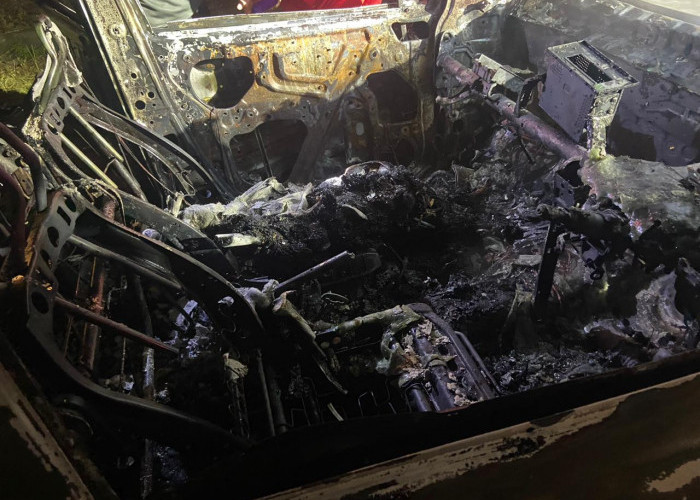 Identitas Tengkorak Terbakar Dalam Mobil Xenia Masih Misterius