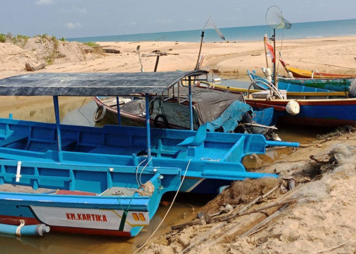 Buat Tambatan Perahu Nelayan Tanjung Ular Berharap ke Gubernur