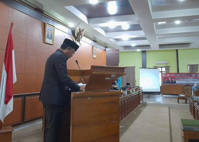 DPRD Gelar Penandatanganan KUA dan PPAS APBD Bateng TA 2023 Dengan Defisit 76 Milyar