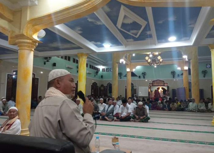 Isra Miraj, Masjid Nurul Huda Parit Padang Undang Ketua MUI Ceramah