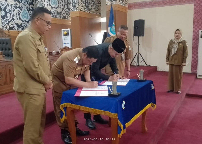 Pemkot dan DPRD Pangkalpinang Ketok Palu Sepakati Perubahan KUA-PPAS APBD 2025