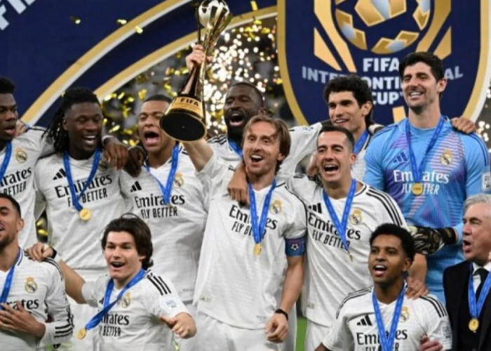 Madrid Juara Piala Kontinental, Ancelotti Pelatih Tersukses 