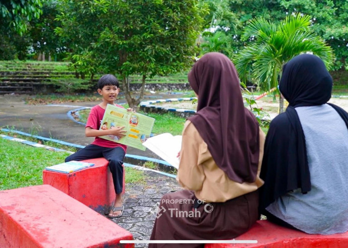 Taman Baca Rumah Stannia PT Timah Ajak Anak Geliatkan Literasi dengan Membaca Buku
