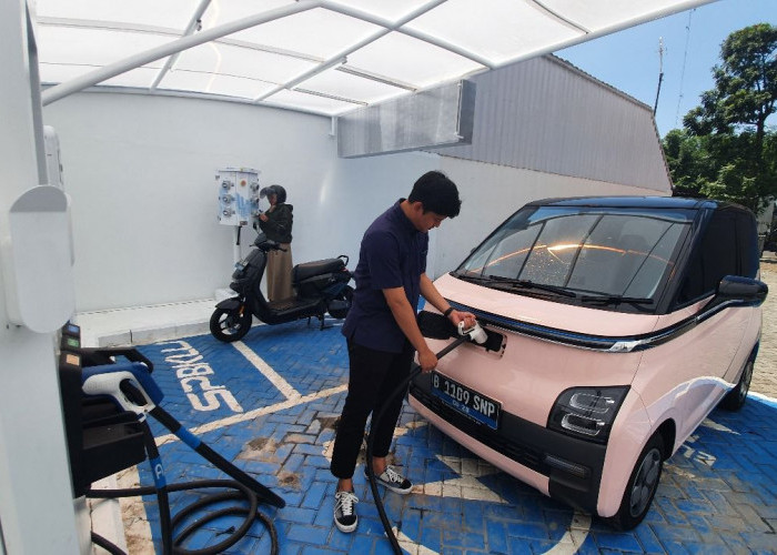 PLN Resmikan One Stop EV Charging Station, Dukung Green Tourism di Kota Bandung