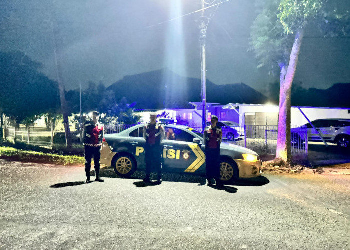 Polresta Pangkalpinang Gelar Patroli Dini Hari dan Bangunkan Sahur, Antisipasi Geng Motor hingga Kejahatan 3C