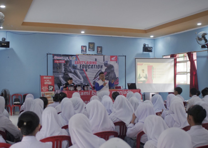 Generasi Muda #Cari_Aman: Honda Babel Ajak Siswa SMKN 3 Tanjungpandan Jadi Pelopor Keselamatan di Jalan Raya