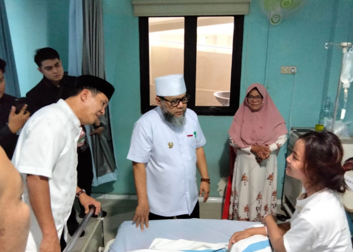 Kunjungi Kabupaten Bangka, Gubernur Bengkulu Helmi Hasan Jenguk Pasien, Lapas dan Ceramah di Masjid Agung   