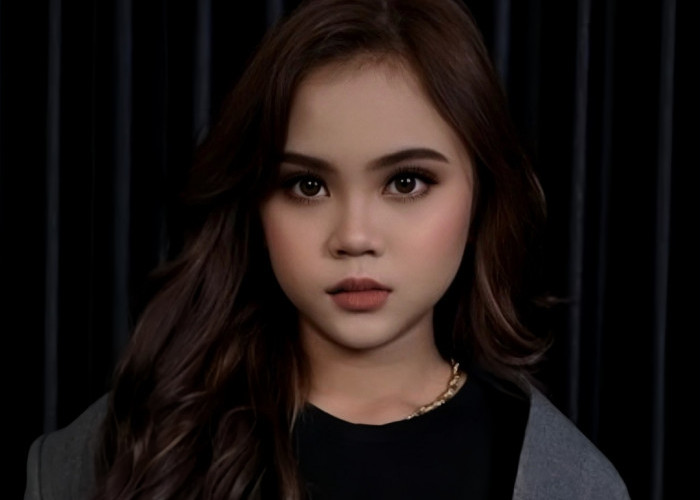 Kharren Nabila Putri Artis Multitalenta  & Fasfahis Hadirkan Eksklusivitas dalam Balutan HOOF ID