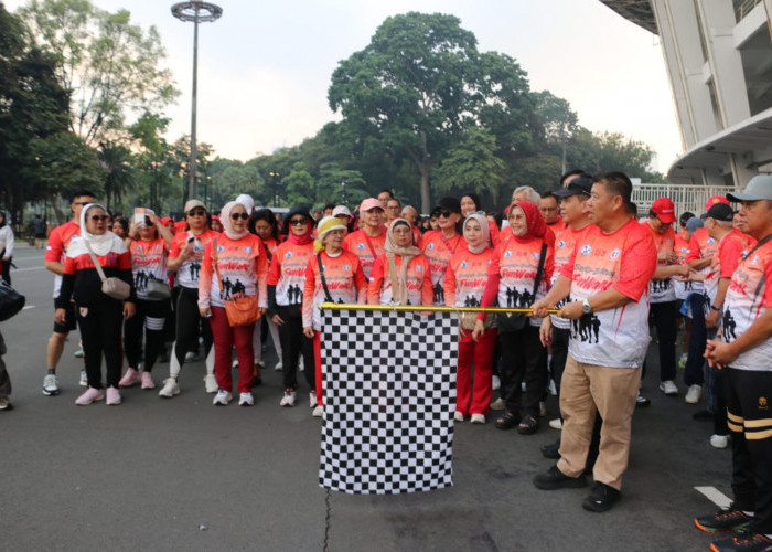 Gubernur Babel Hadiri Bangka Belitung Fun Walk 2026 dan Pengukuhan AMP Babel di Jakarta