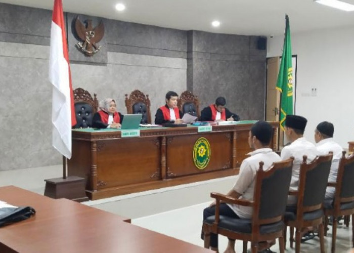 8 Terdakwa Penganiayaan Wartawan di Beltim Jalani Sidang Perdana di PN Tanjungpandan