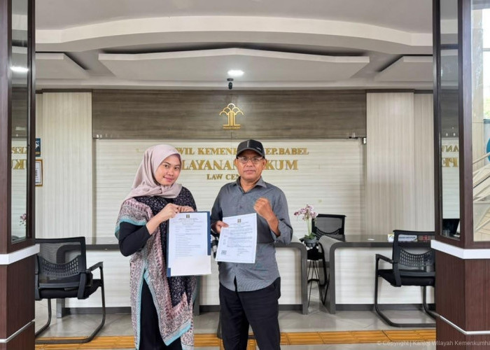 Perkuat Legalitas Usaha, Kanwil Kemenkum Babel Serahkan Sertifikat Perseroan Perorangan