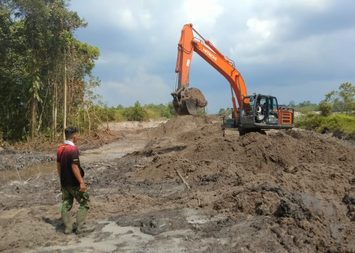 Pembangunan Akses Jalan Desa Air Bulin - Tebing Terus Dikebut, Telah Capai 49 Persen