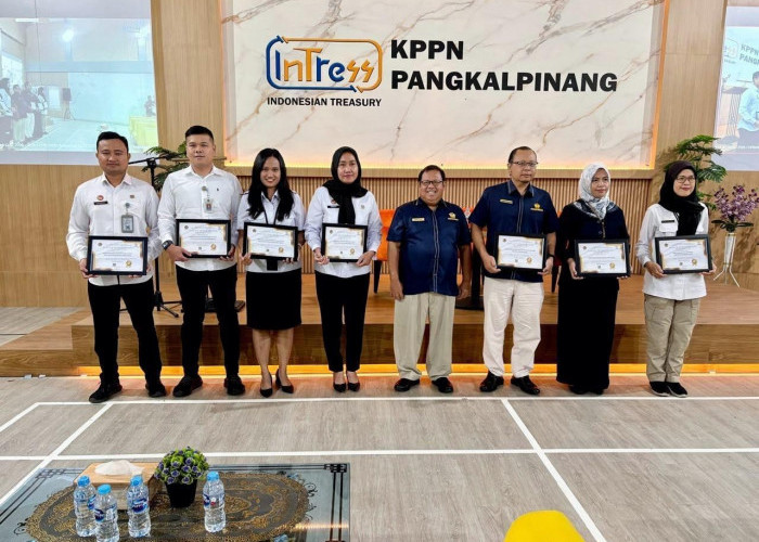 Kanwil Kemenkum Babel Terima Penghargaan IKPA 100 dari KPPN Pangkalpinang pada Semester I Tahun 2025