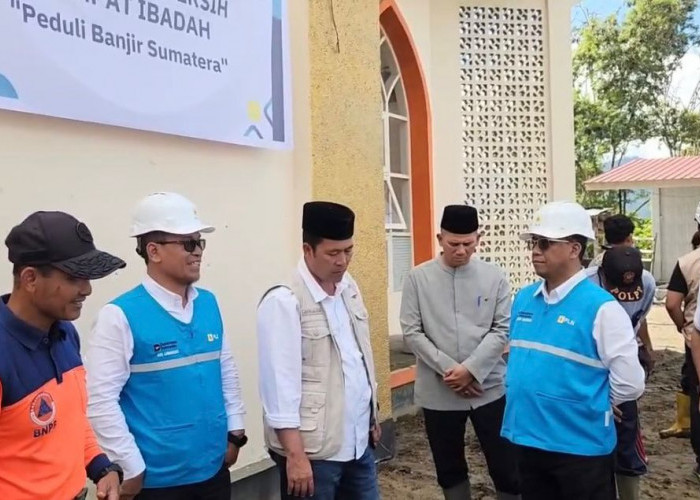 Direksi dan Relawan PLN Turun Langsung Pastikan Percepatan Pemulihan Fasilitas Umum di Aceh