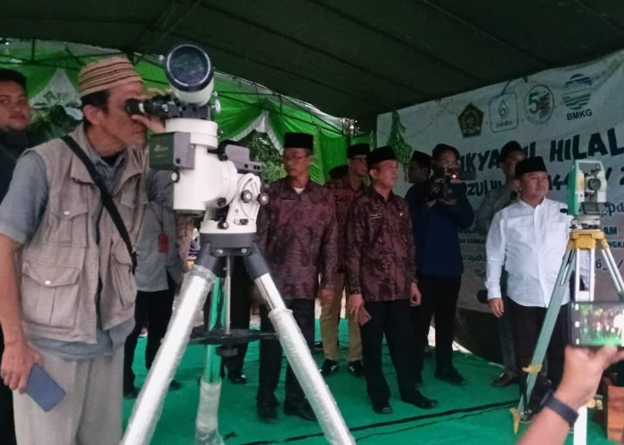 Kanwil Kemenag Babel Gelar Rukyatul Hilal Penentuan 1 Dzulhijah di Pantai Asmara Muntok