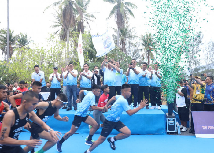 Gubernur Hidayat Arsani Bersama Pangdam II/Sriwijaya Buka TNI Triathlon Open 2026