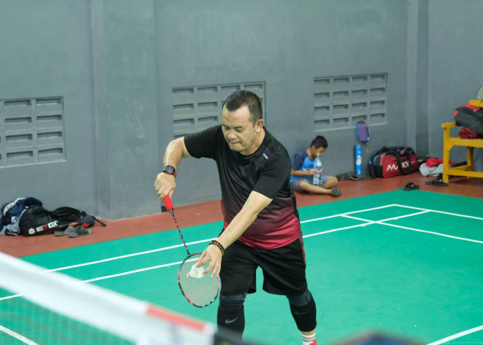 Semarak Hari Pengayoman Ke-81, Kanwil Kemenkum Babel Gelar Turnamen Badminton Antarpegawai
