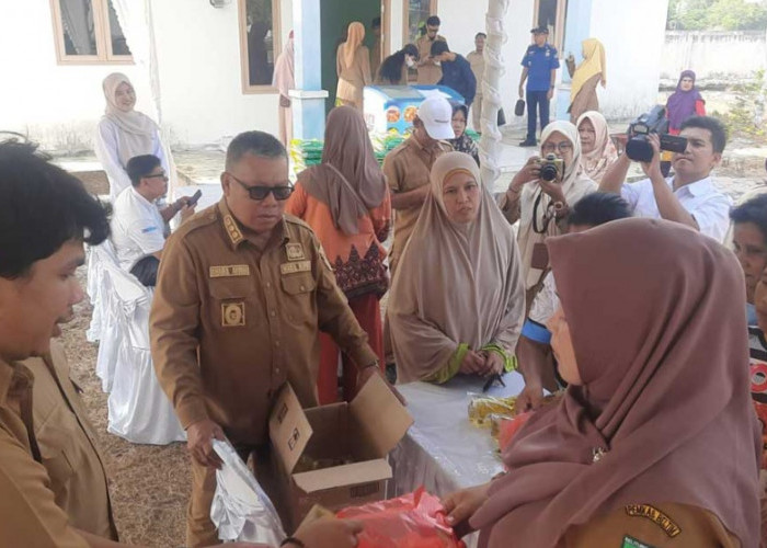 Operasi Pasar Murah Pemkab Beltim Tekan Harga Ayam, Dijual Rp39 Ribu per Kg