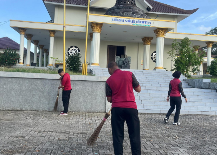 Jelang HUT Bhayangkara ke-80, Kapolresta Pangkalpinang Pimpin Bakti Sosial di Rumah Ibadah Lintas Agama
