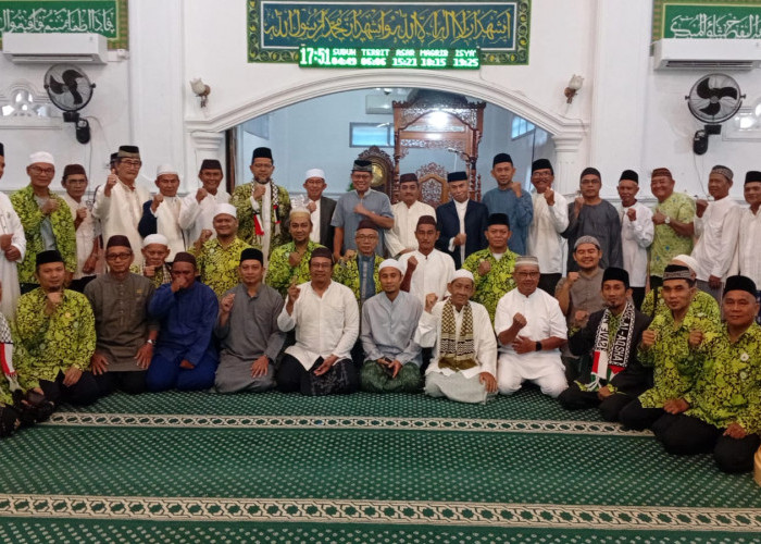 Asisten I Pemkot Pangkalpinang Pesan Agar Amanah di Pelantikan DKM Hakimah Arif