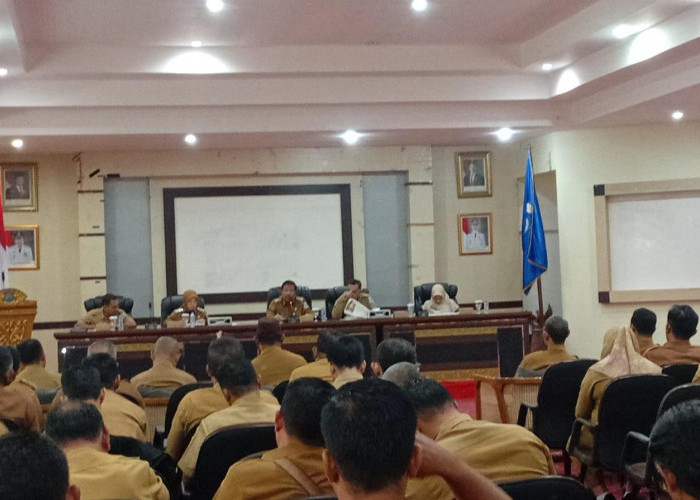 Wali Kota Kumpulkan Semua Jajaran Lurah Camat Sukseskan Pemilihan RT - RW se-Kota Pangkalpinang 2026