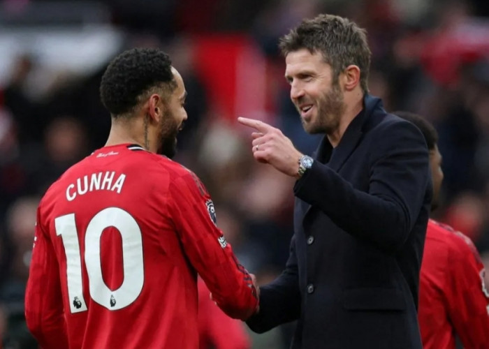 Debut Manis Hantam Manchester City, Carrick Mau Jadi Standar Manchester United