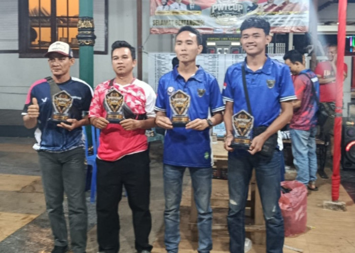 Club Padang Bersatu Radit-Tirta Raih Juara Open Turnamen Domino PWI Cup 2026
