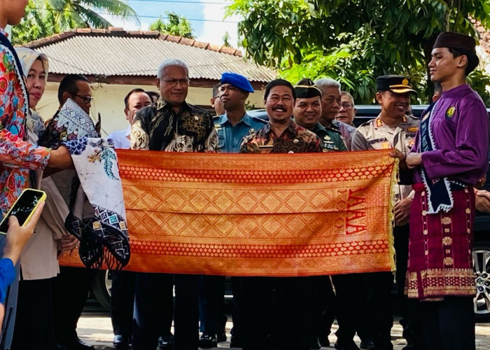 Jauhi Siswa dari Narkoba, Kepala BNN RI Tinjau Pelaksanaan Program IKAN di SMA 4 Pangkalpinang