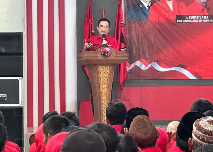 Rudianto Tjen: Pengurus Ranting PDI Perjuangan Harus Dikenal karena Pengabdiannya