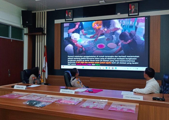 Polresta Pangkalpinang Bongkar Narkoba Jaringan Aceh, 3.173 Butir Ekstasi Disita, Pelaku Warga Gerunggang