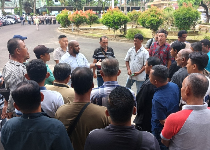 Abang Hertza Mediasi Puluhan Sopir Angsuspel Pangkalbalam, Gerson: Terimakasih Ketua DPRD Kota