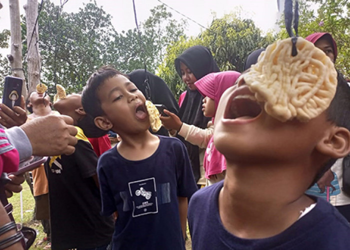 PT Timah Ikut Semarakkan Perlombaan Warga Dusun VII Belo Laut dalam Memeringati HUT ke 77 RI 