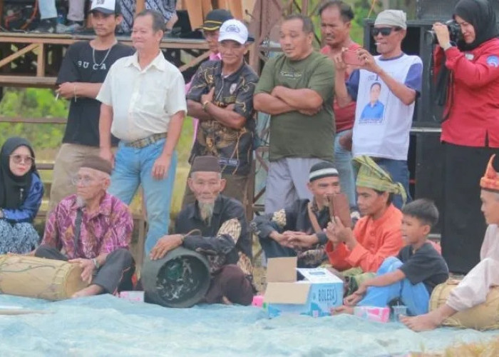 Pemkab Bangka Barat  Bantu Warga Lestarikan Sedekah Kapuong