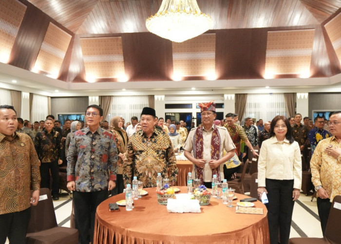 Gubernur Hidayat Arsani Apresiasi Kehadiran Menteri Hukum RI Resmikan 393 Pos Bantuan Hukum se-Babel