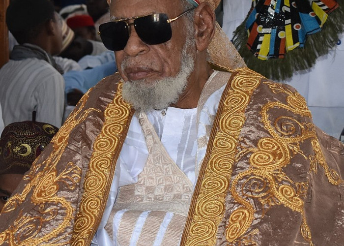 Sheikh Dahiru Bauchi Nigeria: Dari 600 Keturunannya, 288 Hafal Al Qur'an 