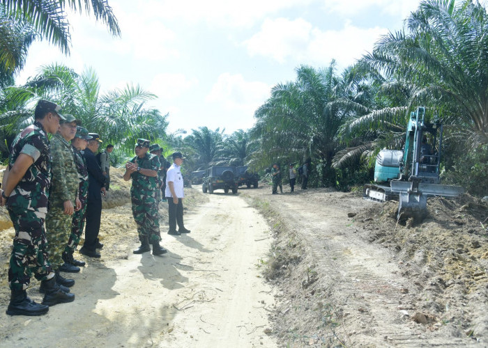 TMMD ke-129 Resmi Dibuka, TNI dan Pemkab Bangka Bangun Jalan 9 KM Hubungkan Riau Silip–Pemali