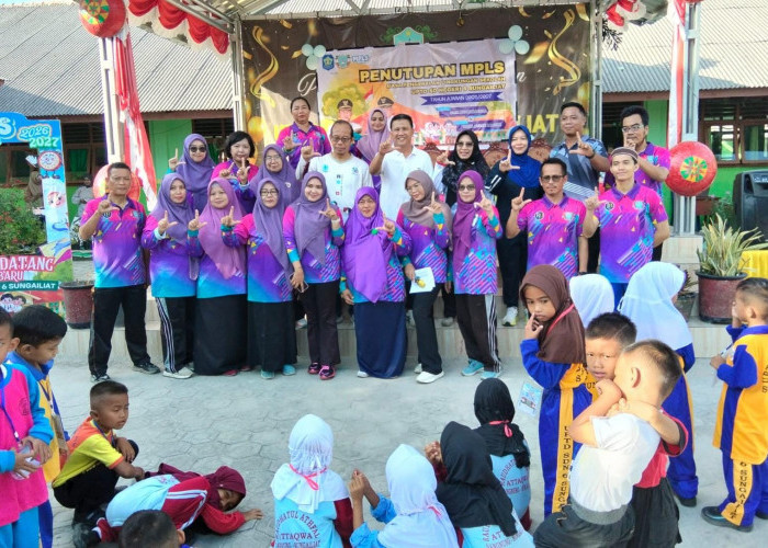 Bupati Fery Insani Resmi Tutup MPLS TA 2026/2027 di SDN 6 Sungailiat, Siswa Antusias Sambut Kunjungan