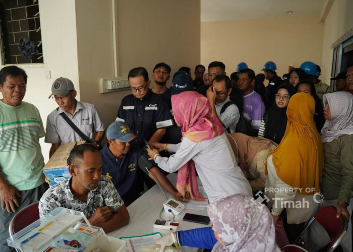 PT Timah Kumpulkan 120 Kantong Darah di Kundur, Warga hingga TNI-Polri Ikut Donor