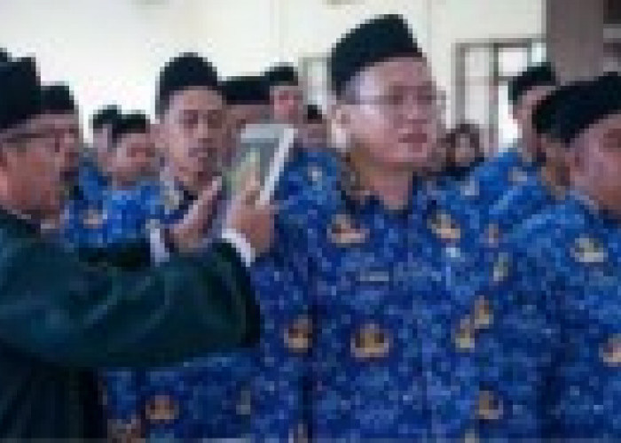 Lantik dan Ambil Sumpah 91 PPPK Tahap II Pemkab Bateng, Algafry: Semoga Semakin Semangat Mengabdi